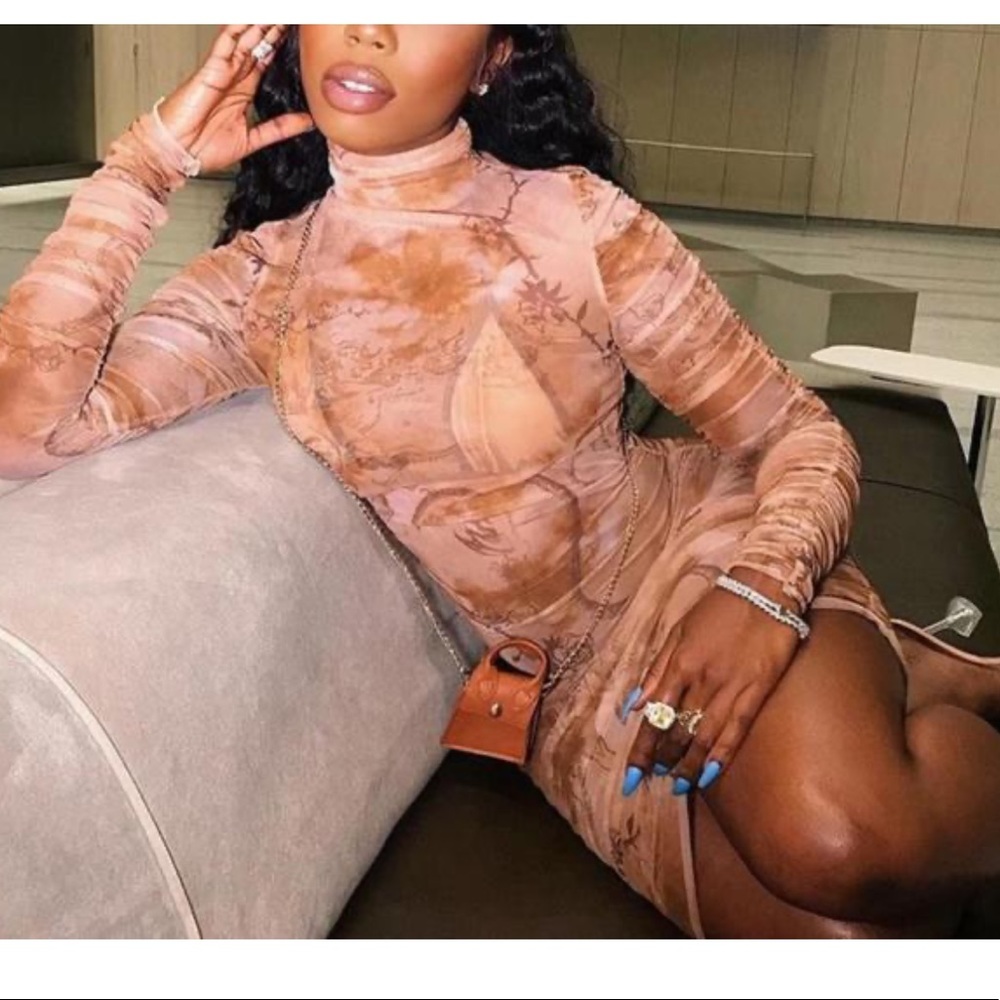 Long sleeve Dress